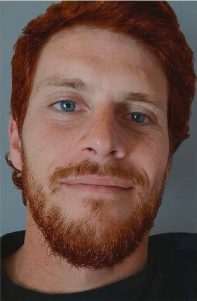 Image default